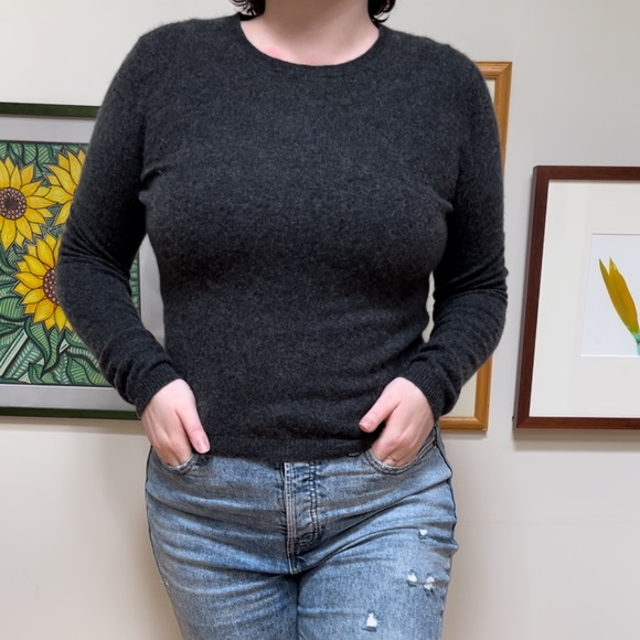 Cashmere Sweater - Picture 2 of 5